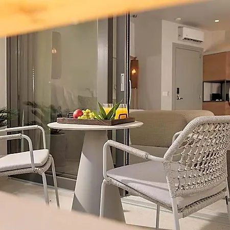 Anapollo Boutique Adults Only Otel Naxos City